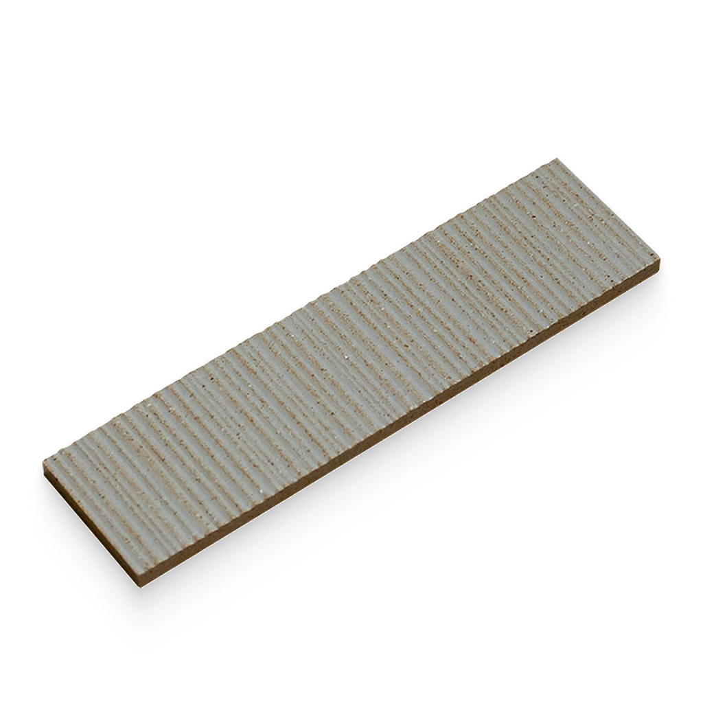 Mugi 2.5x9 Kuki Ribbed Rectangle Tile