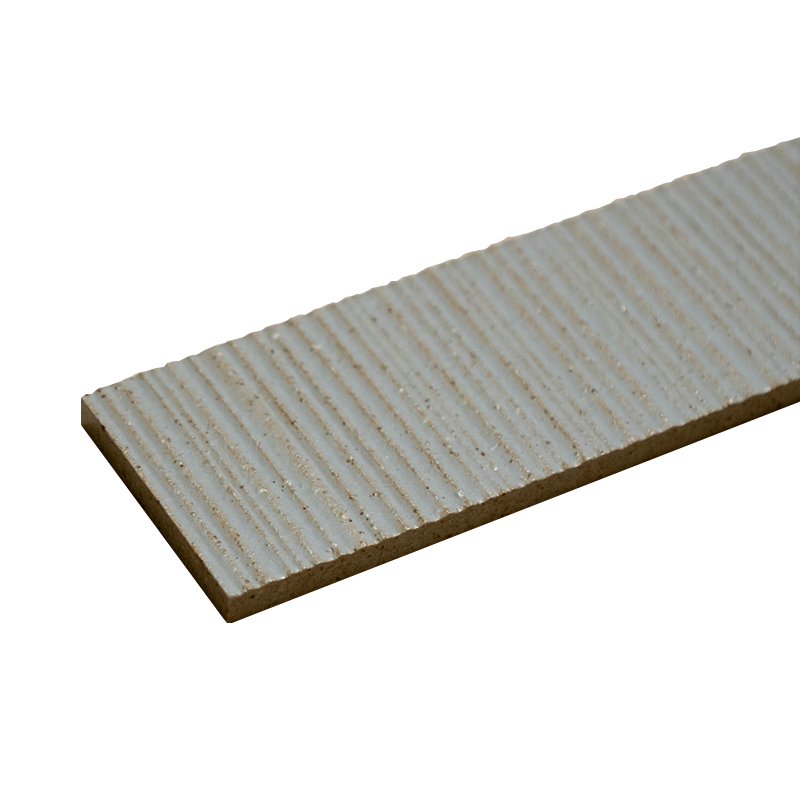 Mugi 2.5x9 Kuki Ribbed Rectangle Tile