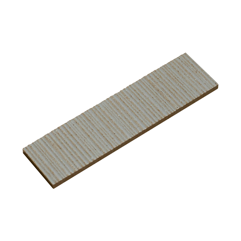 Mugi 2.5x9 Kuki Ribbed Rectangle Tile
