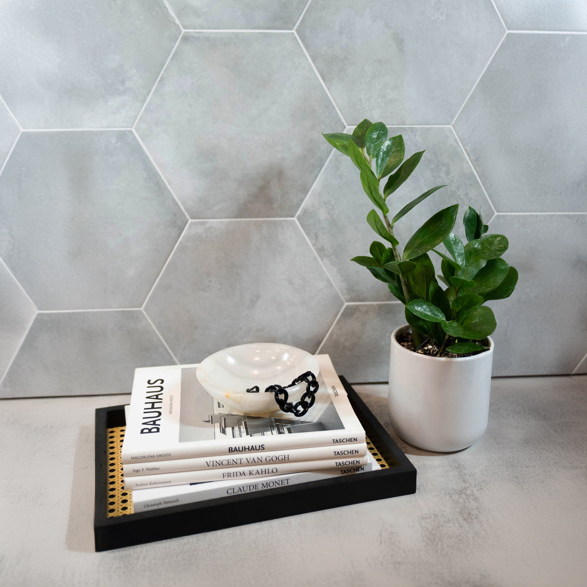 Studio 11.5x10 Silver Matte Hexagon Tile